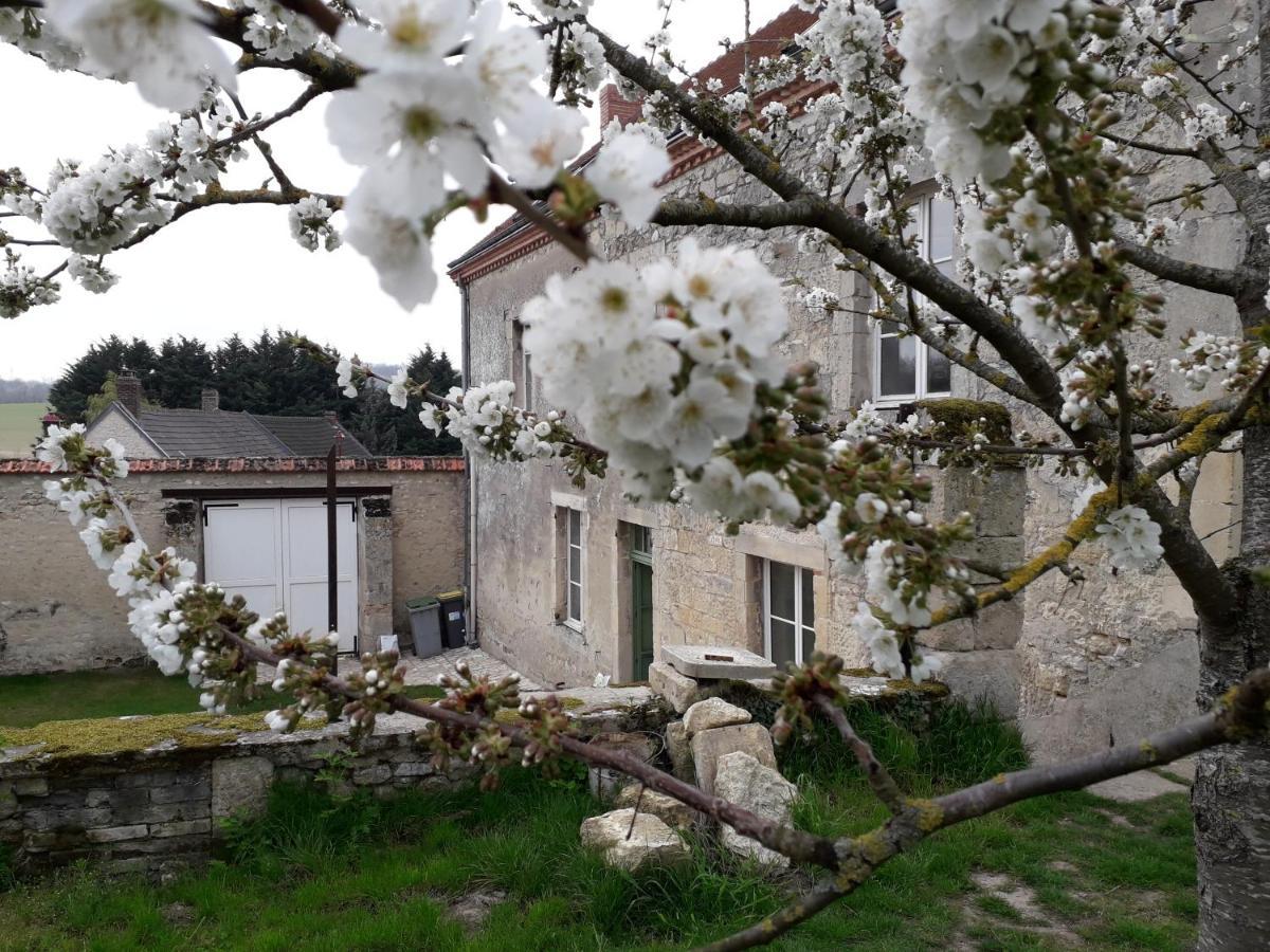 Bed and Breakfast Le Relais Révillon Exterior foto